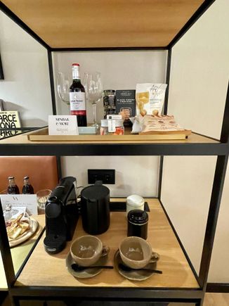 Coffee station and minibar 