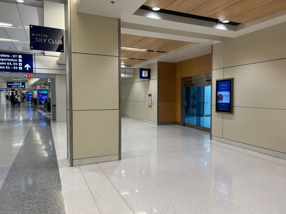 DFW SkyClub