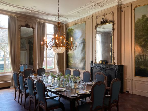 Meeting room of WA-AMS [Historic]