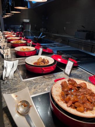 Olive Restaurant breakfast buffet