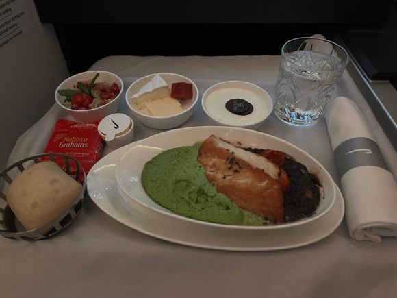 The Sea Bream dish. Tasted okay but the cabin doesn’t smell good when it’s being heated in the oven!

The white chocolate dessert was nice but not very premium. Something I would expect to find in economy. 