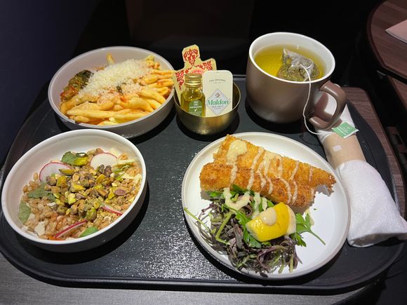 Clockwise from bottom right:
CHICKEN MILANESE, FARRO SALAD, CAVATELLI

Quite a few people asked for the gelato after the meal.