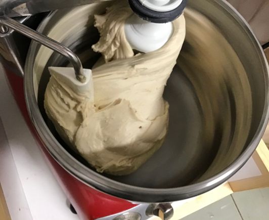 mochi mochi gossamer pane dough