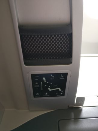 Seat controls 