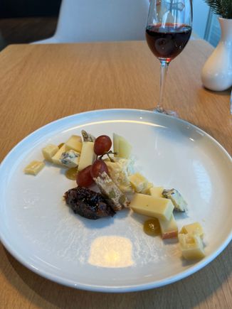 Cheese plate, FCL E
