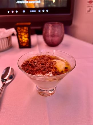 Yoghurt and granola