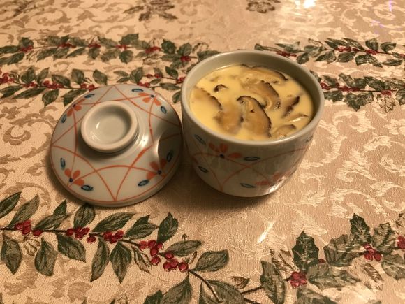Light dinner - chawanmushi with shiitake mushrooms & prawns 
Cucumber 