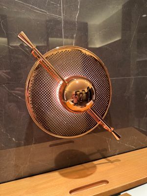 Bath light fixture