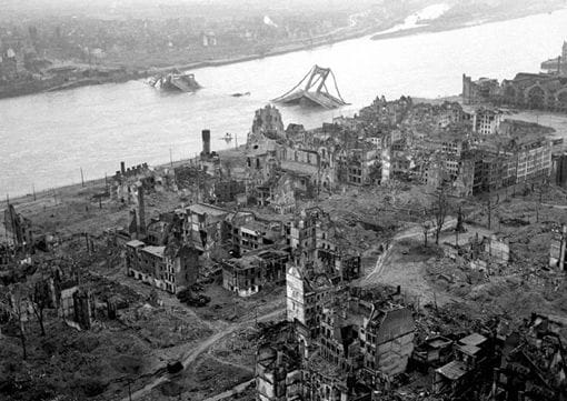Köln - a major military infrastructure center. Should it have not been bombed?