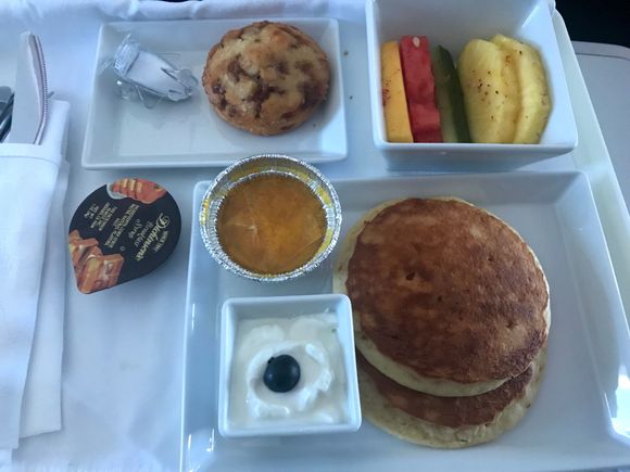 F breakfast SFO IND