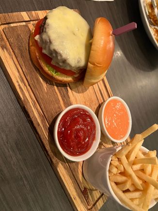 burger with no seasoning really bad