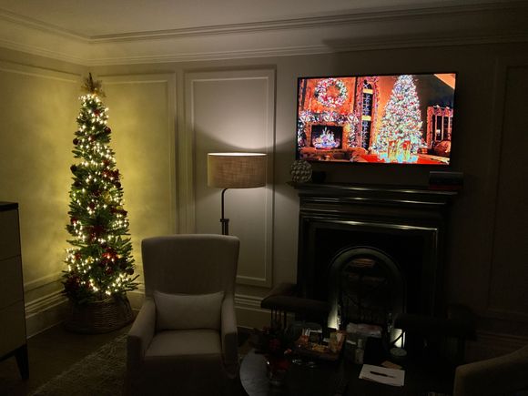 With an unexpected Christmas tree in our room, with the telly playing an endless Youtube video loop of roaring bonfire with classic instrumental music : S/O & myself felt appreciative happy to be travelling together in good health after being careful pandemicwise