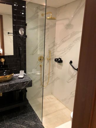Bath Bedroom 2