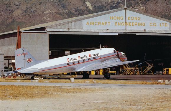 Douglas DC-3