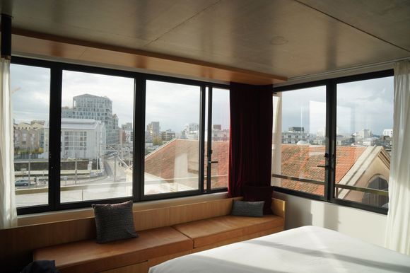 Galleries Room with great view