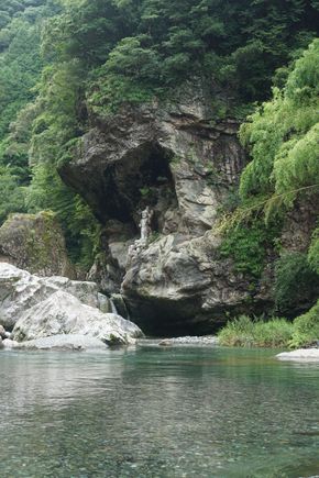 Nakatsu gorge, Niyodogawa river