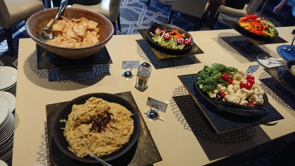 Clublounge buffet.