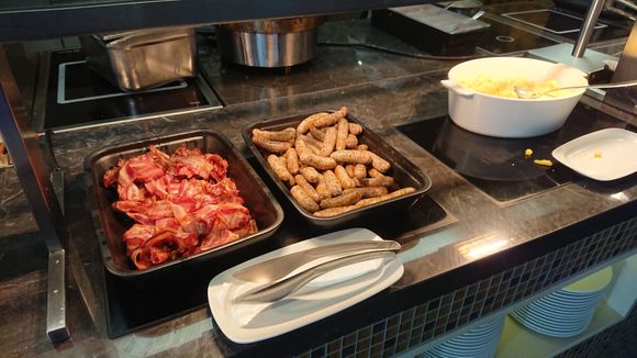 Hot buffet. 