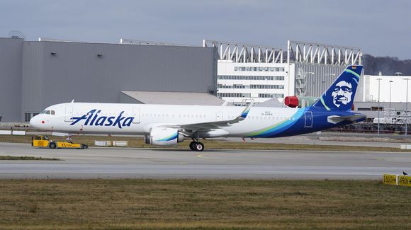 D-AZAX