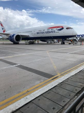 Nice to get a walk around Dreamliner before boarding.