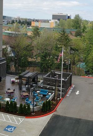 Nice view! Courtyard seating would've been soggy that day, but should be a good place to hang out in nicer weather (main entrance to the left offscreen).