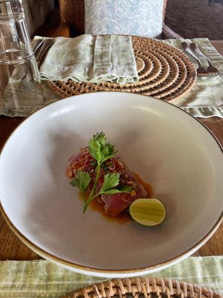 Ahi sashimi. Abit too sweet on the chili sauce.