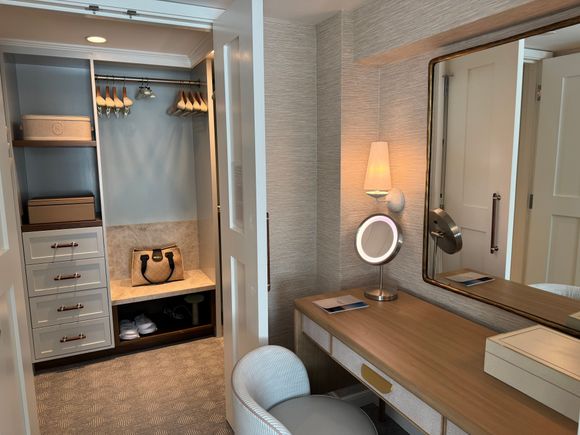 Dressing area