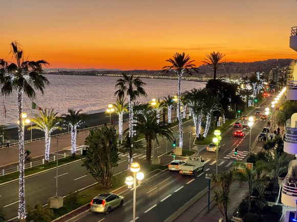 Nice, hotel le Royal (promenade des Anglais)