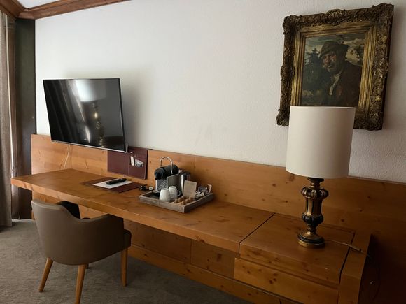 One-Bedroom Suite: Desk in Master Bedroom (plenty of room for working) 
