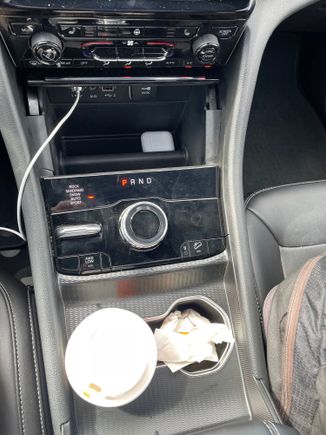 Center console 
