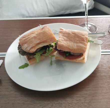 Signature Steak sandwich 
