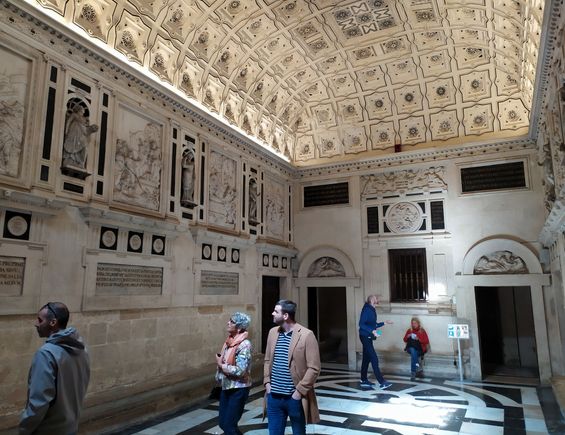 One of the side chapels in the cathedral 