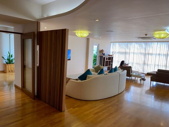 Alternate view of conrad lounge main room