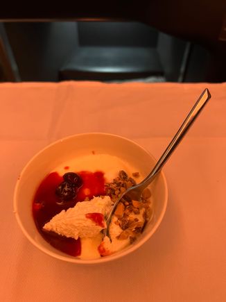 Sundae other option was sweet potato pie (spouse said that was good)