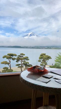 秀峰閣　湖月