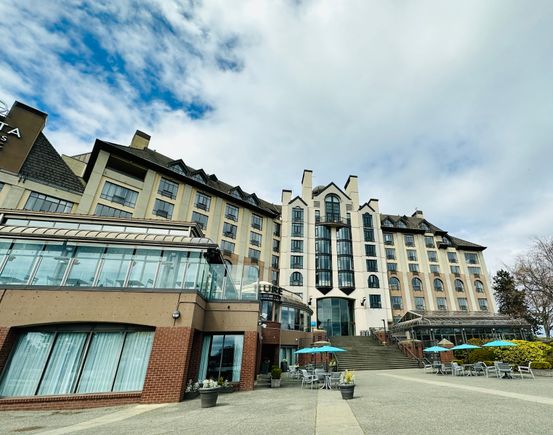 The particular room with huge balcony could be seen here next to the hotel’s sign affording spectacular views.