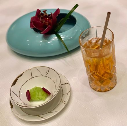 Amuse bouché of beetroot and crunchy “ shredded “ cucumber 
Iced pu er 