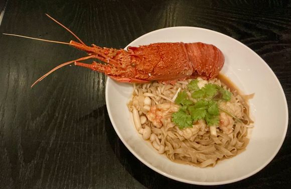 Lobster noodles 