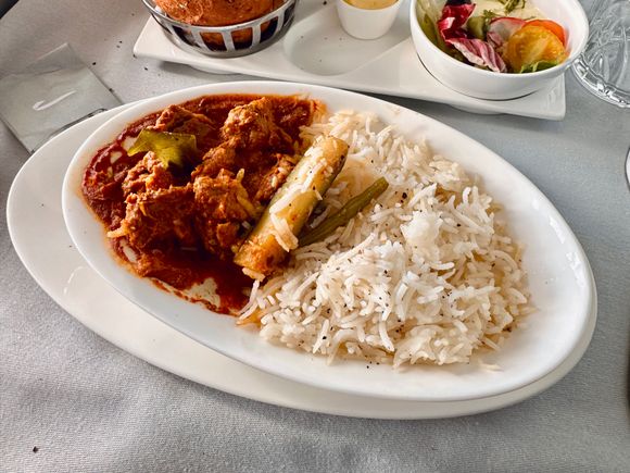 Railway lamb curry
Five spiced vegetables, basmati rice.