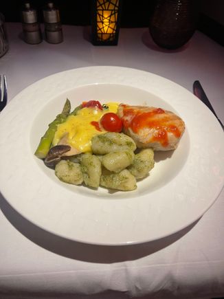 Chicken breast with pesto HKT-DOH