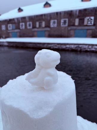 Snow dino ;)