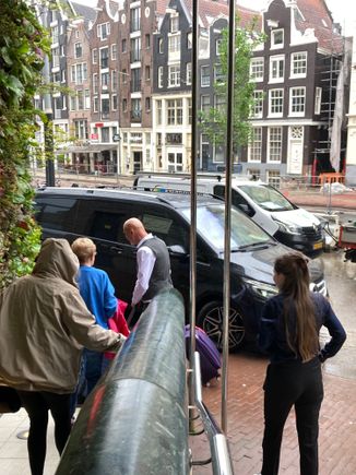 Kudos to the Kimpton doorman and Floortje from reception for helping Edna Mills from Seacaucus getting safely in the pouring rain to the taxi, hope to see you next time at happy hour again! 