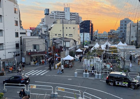 Shimokitazawa 下北沢 thrift market 
