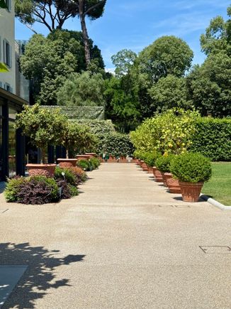 Palazzo del Nero gardens 1