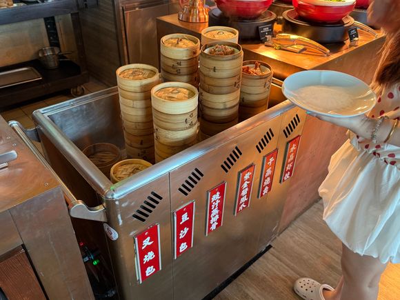 Dim sum trolly 