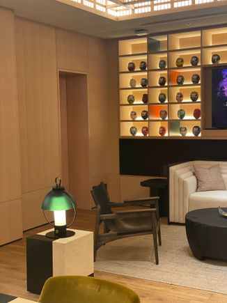 Leisure lounge