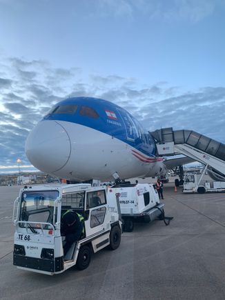 apparently it’s pretty typical to arrive at a bus gate at CDG