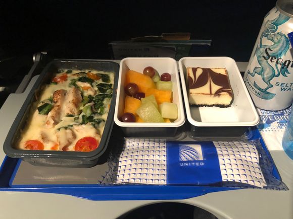 EWR-LAX Dinner
Chicken with Orzo, Swiss Chards, and Cooked Tomato in a CheeseSauce.
