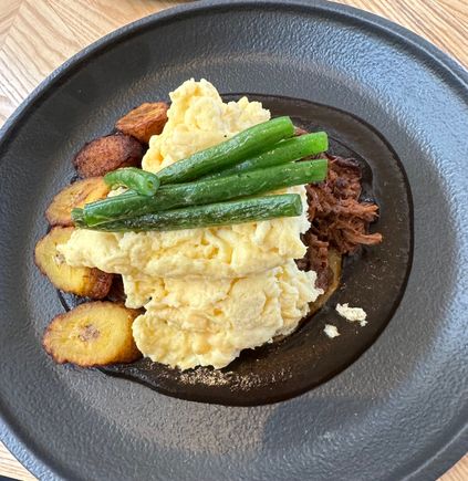 Braised beef and mole for breakfast (AMAZING!)