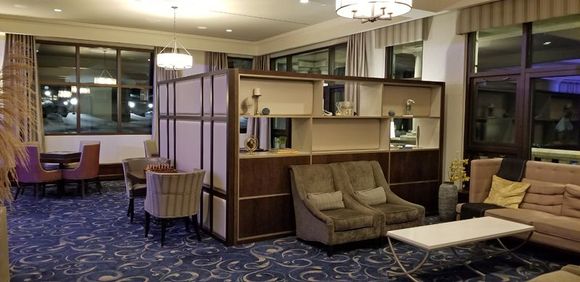 Registered Guests' Living Room above Lobby